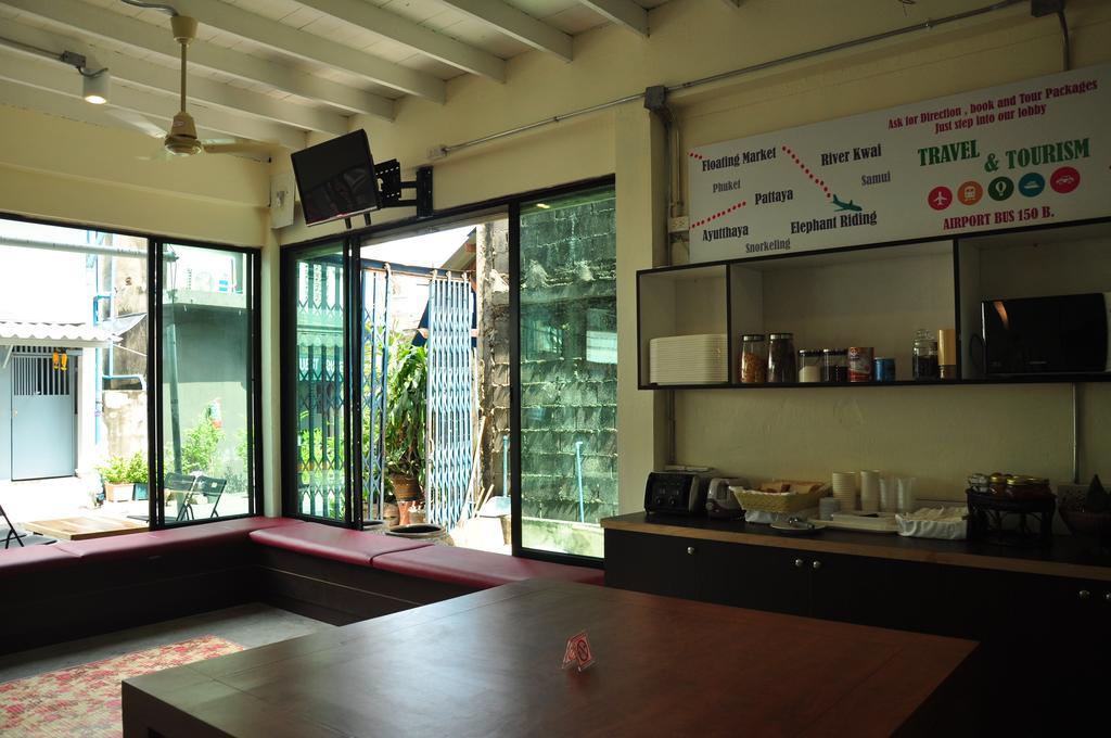 Sabye Club Hostel Бангкок Екстер'єр фото